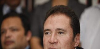 Enrique Flores Lanza asegura que no hay corrupción en el gobierno actual y vincula a la ASJ con la narcodictadura