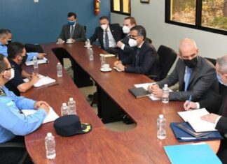 EE. UU. se reúne con altos mandos de la Policía Nacional de Honduras