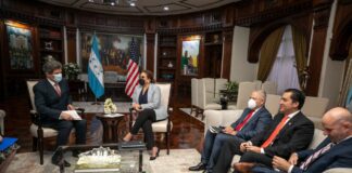 La presidenta de Honduras se reúne con el subsecretario estadounidense de Energía