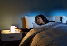 Dormir con luz, aunque sea moderada, es malo para el corazón y la diabetes