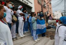Médicos internos de San Pedro Sula y Tegucigalpa en paro por falta de contratos