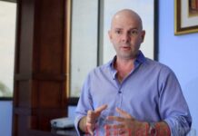 Honduras goza de los combustibles más baratos de Centroamérica, dice Pedro Barquero