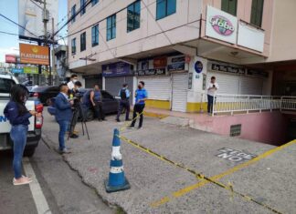 Individuo tirotea las instalaciones de Radio Globo en Tegucigalpa