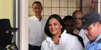 Declaran culpable a exprimera dama Rosa Elena Bonilla por fraude y apropiación indebida