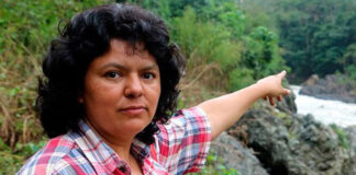 Vuelven a posponer lectura de sentencia por crimen de hondureña Berta Cáceres