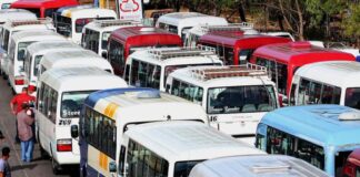 Unas 12 rutas del transporte amanecieron cerradas este lunes en Honduras debido a la extorsión