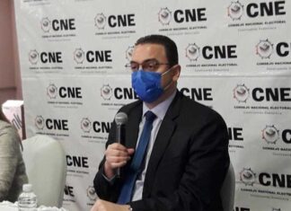 Kelvin Aguirre pide al Congreso Nacional que nombre al sustituto de Rixi Moncada