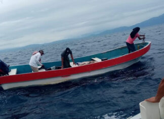 Rescatan a tres náufragos en el norte de Honduras