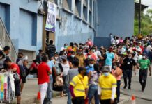 El IHSS realiza una jornada de vacunación anticovid en el Estadio Nacional previo al clásico Olimpia vs. Marathón