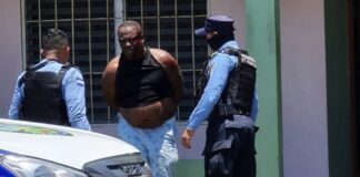 Juez hondureño es capturado tras persecución de la Policía Nacional en La Ceiba