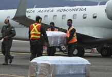 Arriban a Toncontín cuerpos de cuatro de migrantes hondureños, procedentes de México