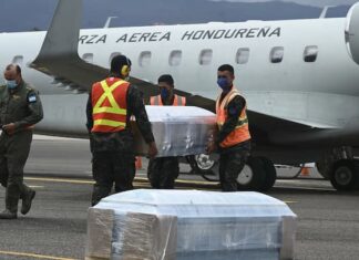 Arriban a Toncontín cuerpos de cuatro de migrantes hondureños, procedentes de México