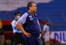 Hernán «Bolillo» Gómez ya no es el técnico de la Selección Nacional de Honduras
