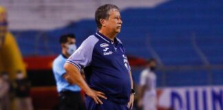 Hernán «Bolillo» Gómez ya no es el técnico de la Selección Nacional de Honduras