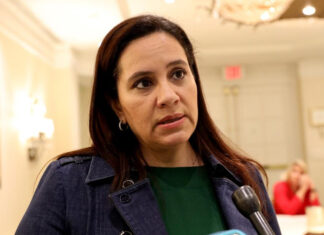 Abogados de JOH preparan un paquete de fianza para que pueda defenderse en libertad, según Ana García