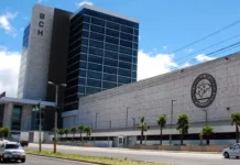 BCH estima un crecimiento económico entre 3.5 y 4.5 % en 2022 y 2023