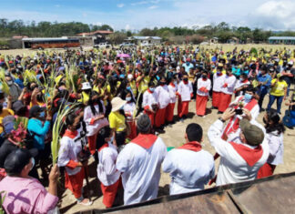 Jóvenes dan inicio a los festejos religiosos de Semana Santa en Honduras