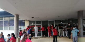 Colectivo de Libre pide la destitución de la directora del Hospital El Tórax
