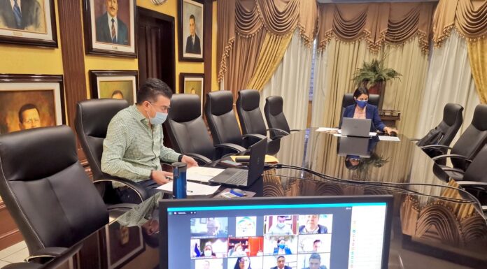 Cuatro magistrados no han firmado fallo para extradición del expresidente Hernández