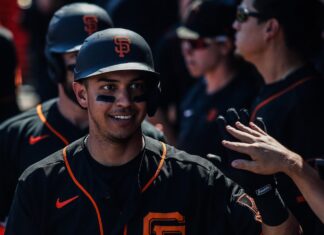 Mauricio Dubón asegura su lugar en el primer equipo de los Gigantes de San Francisco