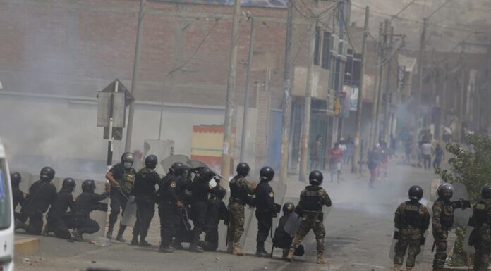 El Gobierno de Perú informa que 25 personas murieron en protestas en el país