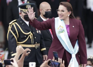 Nombramientos en la administración pública no podrán superar el sueldo de la Presidenta