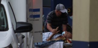 Gremio médico insiste en que es cuestión de días para que haya repunte de Covid-19 en Honduras