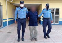 Honduras detiene a un hondureño cuando trasladaba a 30 cubanos rumbo a EE. UU.