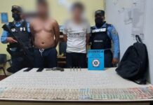 Capturan a dos personas con más de 250 envoltorios de droga en la zona el sur del país