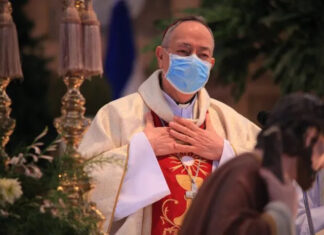 Cardenal Rodríguez llama a despojarse de la indiferencia, superioridad y a ser una mano amiga