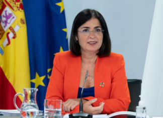La ministra española de Sanidad comienza una visita a Honduras para conocer proyectos de cooperación