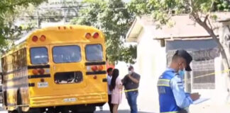 Menor de 14 años muere tras caer de un bus en San Pedro Sula
