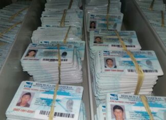 Piden ampliar la vigencia de la tarjeta de identidad vieja para los hondureños en el exterior