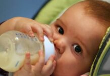 La Casa Blanca busca cómo abastecer mercado ante crisis de leche para bebés