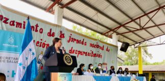 Autoridades de Salud realizan campaña para desparasitar a más de 1,6 millones de niños, en Honduras