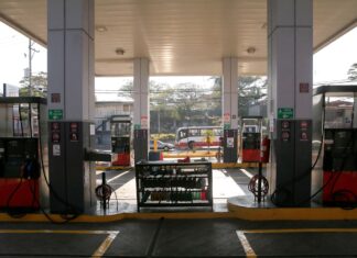 Advierten que en las próximas semanas continuará el aumento al precio de los combustibles