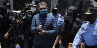 Abogado de JOH insiste en retrasar su juicio entre 3 a 6 meses