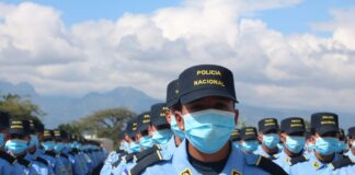 La Policía Nacional ha recibido unas 700 solicitudes de reintegro de oficiales depurados