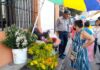 El comercio hondureño se inunda de flores y detalles en el Día de las Madres
