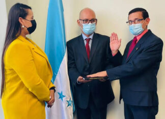 Nombran al doctor Gaspar Rodríguez como el nuevo director del IHSS