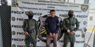 Detienen a un policía que pretendía ingresar un arma de fuego al centro penal de Morocelí