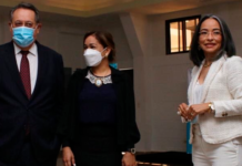 La directora del CNA firma convenio de cooperación con ministro de Transparencia para fortalecer la lucha contra la corrupción e impunidad