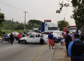 Policías depurados realizan tomas y protestas exigiendo su reintegro