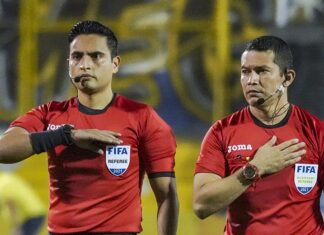 Los árbitros hondureños Saíd Martínez y Walter López fueron elegidos por la FIFA para pitar en el Mundial de Qatar
