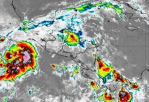 «Ághata» se intensifica a huracán frente a costas del estado mexicano de Oaxaca