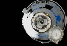 La tripulación de la Estación Espacial Internacional ingresa a la nave Starliner de Boeing