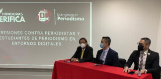 Seis de cada diez periodistas recibieron amenazas digitales en 2021, según estudio