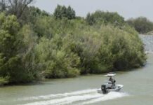 Hallan cuerpo de niño migrante ahogado en el río Grande y buscan a su hermano