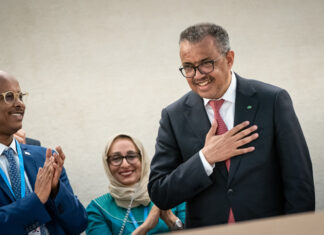 La OMS aprueba la gestión de Tedros en la pandemia y prolonga su mandato 5 años