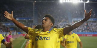 El Choco Lozano anota gol y salva al Cádiz del descenso en la Liga Española